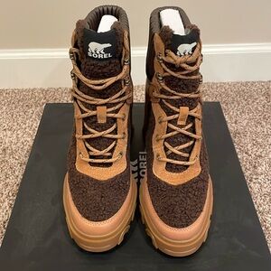 Women's SOREL Brex Heel Cozy Lace Size 9 NIB Tawny Buff